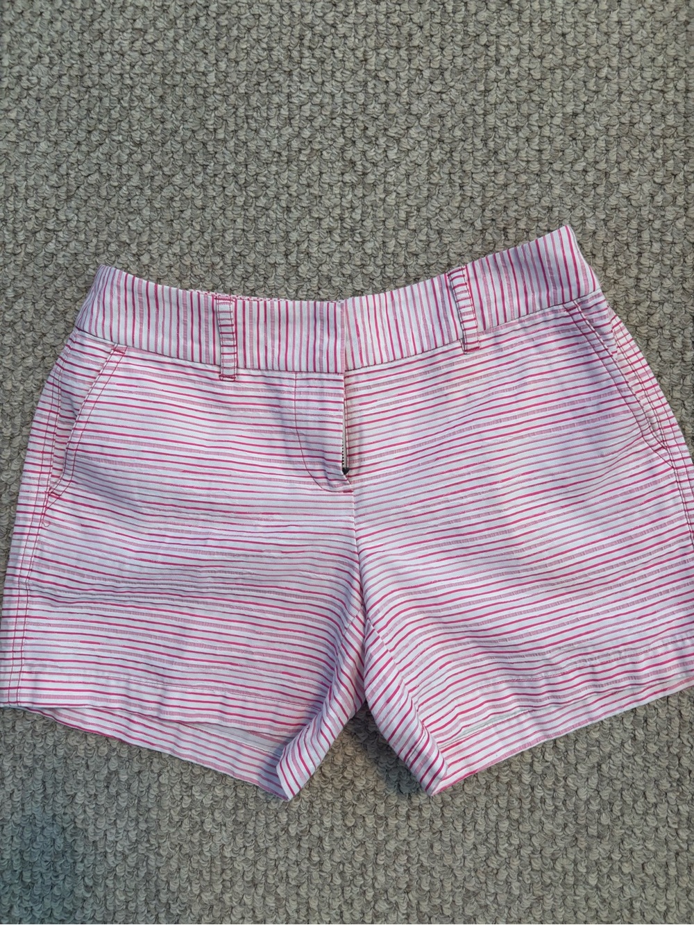 Vineyard Vines pink stripe shorts